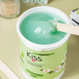 Kiss - Sugar paste for depilation Kiss sensitive 600g. (dense)
